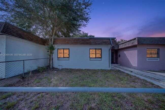 Building Photo - 3856 NW 207 St Rd