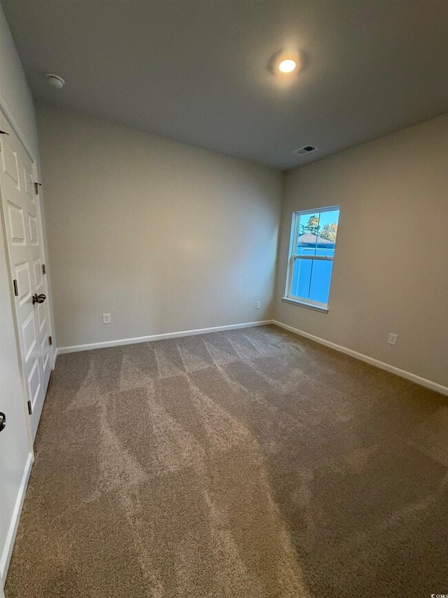 Photo - 699 Laconic Dr