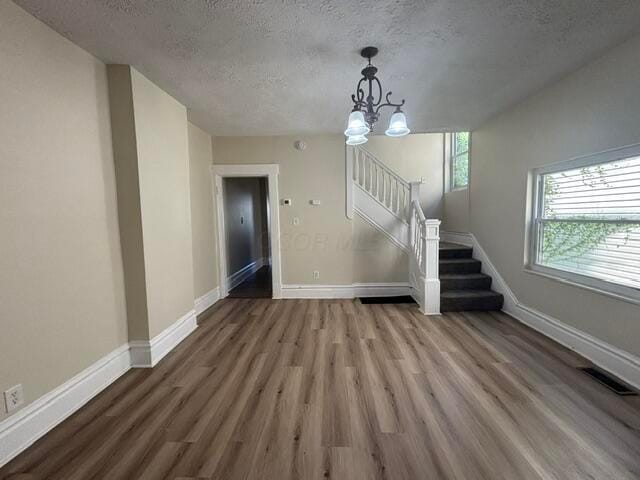 Photo - 135 Martin Ave