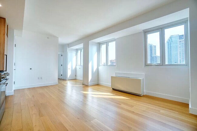 Living Room - 4202 Crescent St Unidad 17D