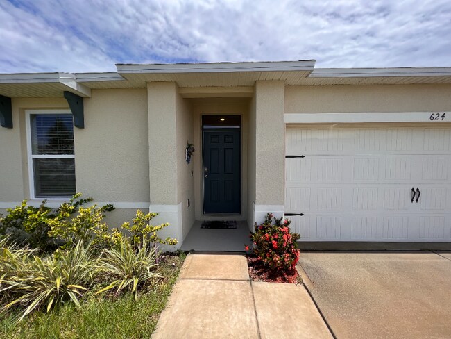 Photo - 624 Boardwalk Ave