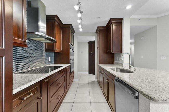 700 S Harbour Island Blvd Unit 421