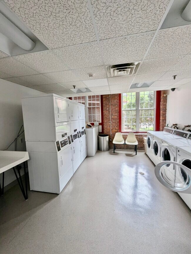 Photo - 470 Silver St Unit 470 Silver St. 101