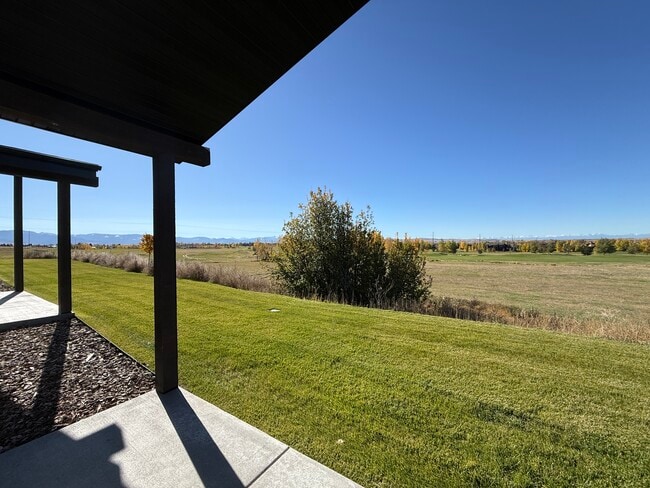 Photo - 82 Horseshoe Lp