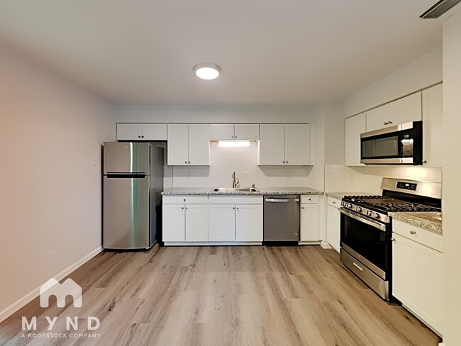 Photo - 7304 Lawnwood Dr