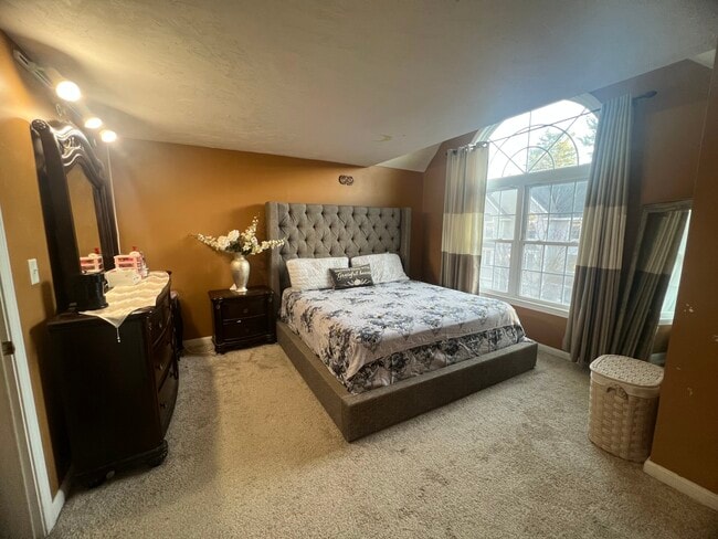 Photo - 100 Nutting Rd