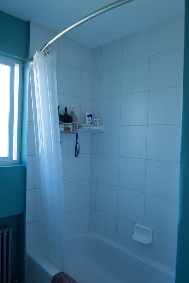 Photo - 1600 Winona Ct Unit 1