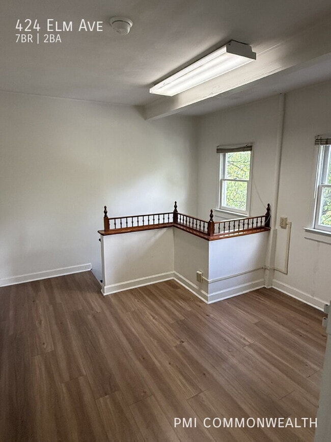Photo - 424 Elm Ave