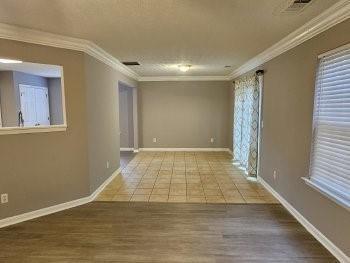 Photo - 301 Westminster Dr