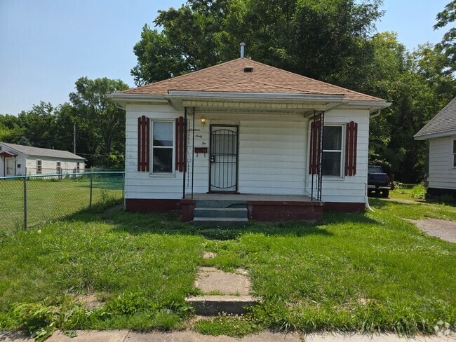 Building Photo - 1962 S Martin Luther King Jr Dr Rental