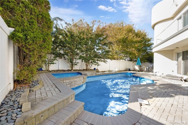 Photo - 54 Matlock St