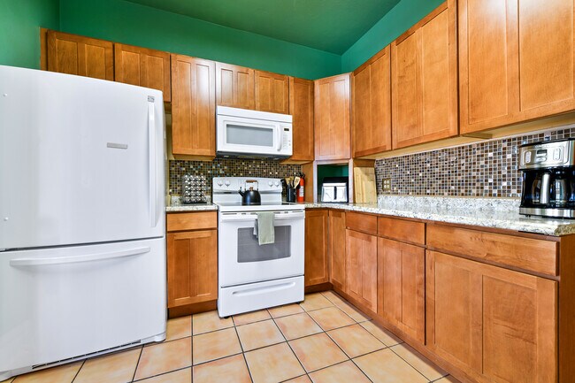 Photo - 835 E Boulder St