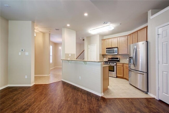 Photo - 1310 W Parmer Ln Unit 24B
