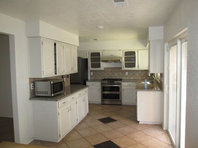 Photo - Desireable NE Heights