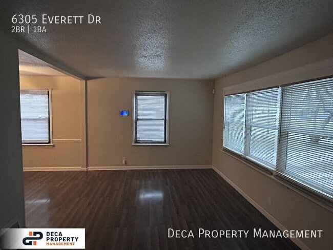 Photo - 6305 Everett Dr