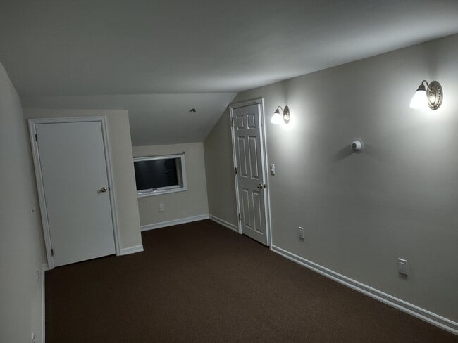 Photo - 164 Auburn St Unit 164 Auburn St Apt 3