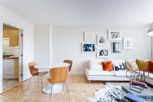 1BR, 1BA - Dining Room