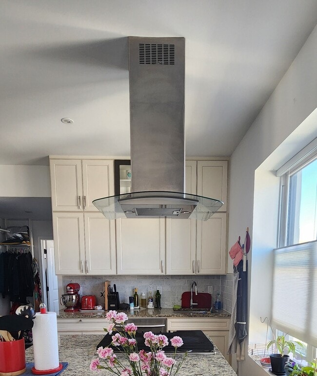 Photo - 3504-3513 13th St NW Unidad 34