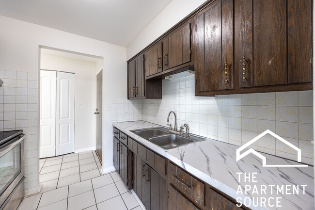 Photo - 2310 N Harlem Ave Unit 604