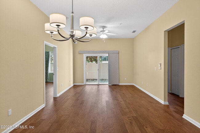 Photo - 319 Golden Lake Loop