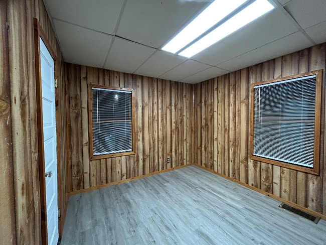 Photo - 922 S Spring St