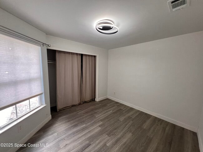 Photo - 377 Myrtlewood Rd