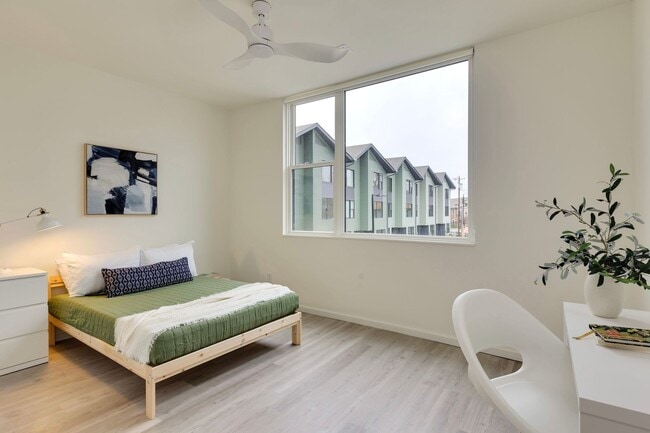 Professional Co-Living - Master Room Renta... - Professional Co-Living - Master Room Renta... Apartment Unit 9 Suite B - 222 N Dillard St