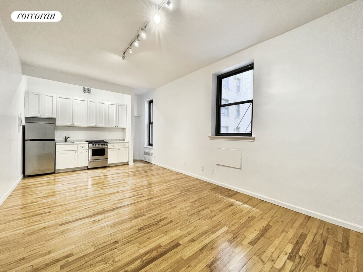 Photo - 410 W End Ave Apartamento