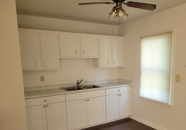 Photo - 4206 St Francis Ln