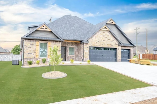Building Photo - Stunning Home for Rent in Coler Creek!