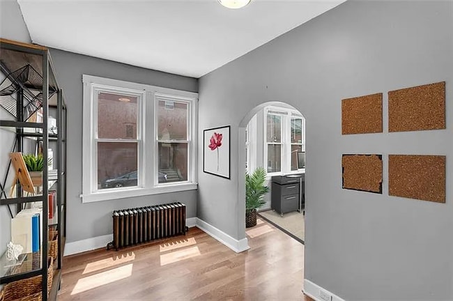 Photo - 375 1/2 Main St