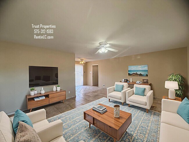 Photo - Spacious 4/2 close to NMSU House