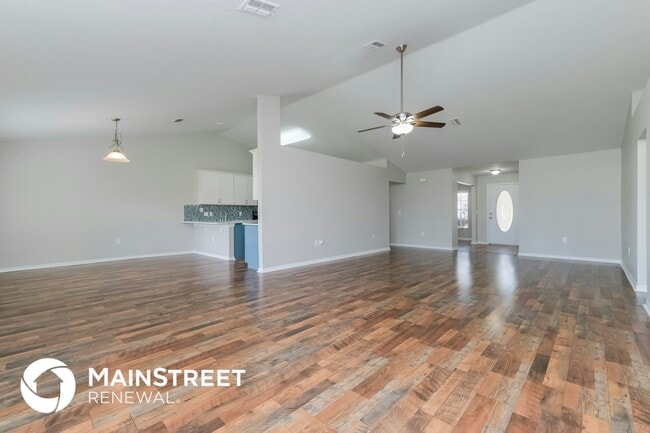Photo - 13018 Lawrence St