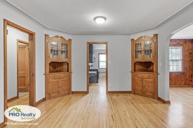 Photo - 3 Bedroom Home in St. Paul