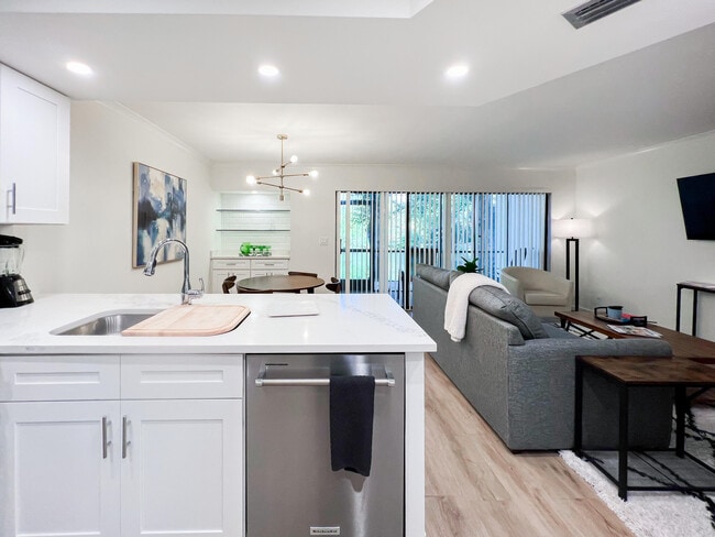 Photo - 1605 S US Hwy 1 Unit C103