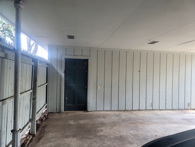 Photo - 2820 N Fourth St