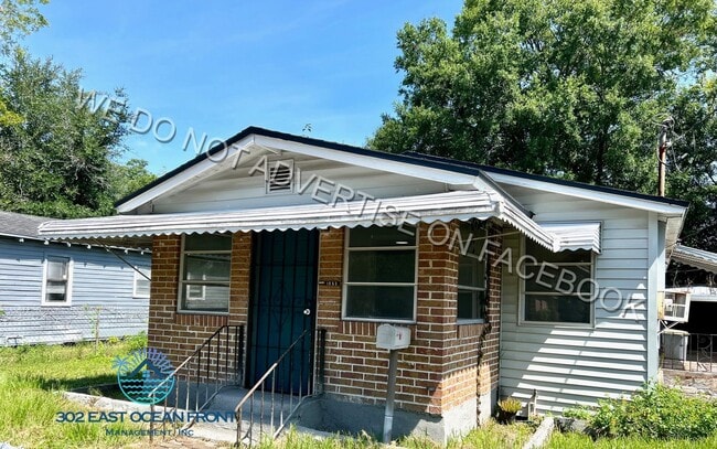1953 W 13th St