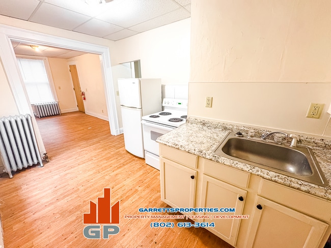 Building Photo - 8 Loomis St Unit 103