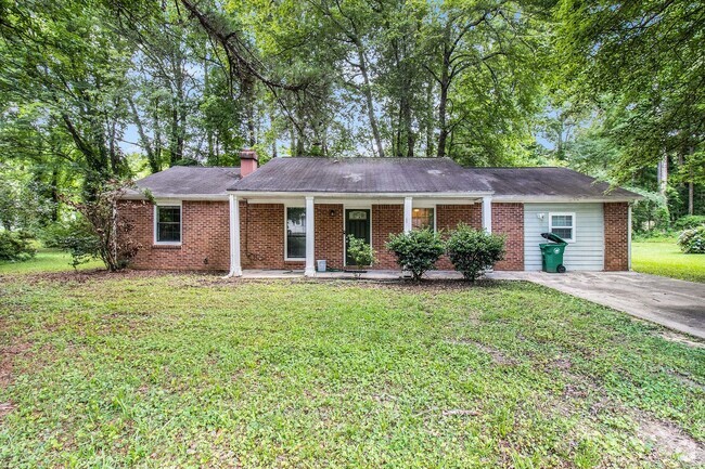 Building Photo - 3 bdrm, 2 bath in Stonecrest! Rental