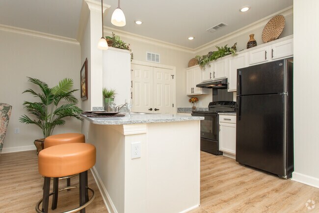 1BR, 1BA - 701SF