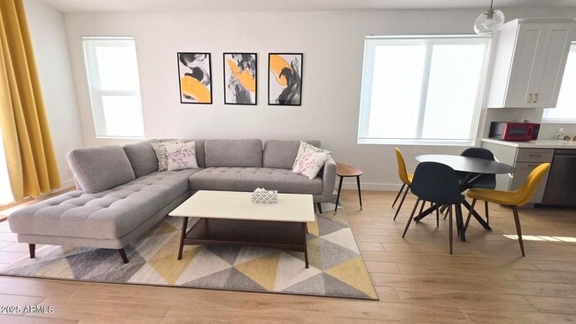 Photo - 843 W Locust Dr.