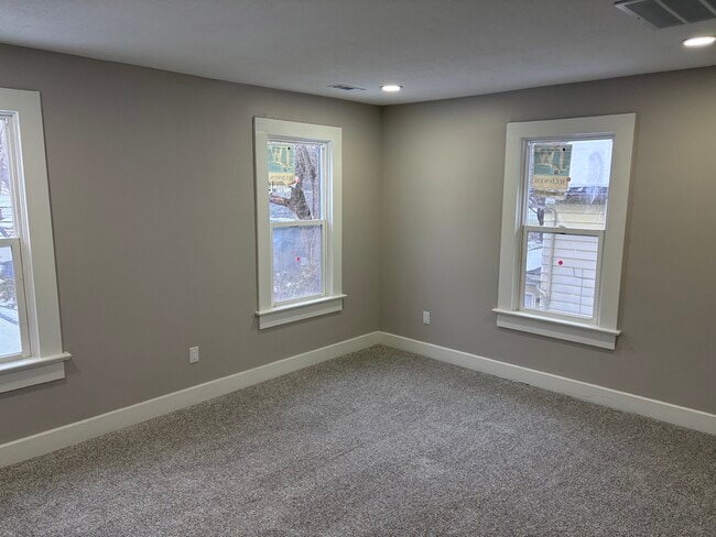 Photo - 2136 Miner St Unit 2