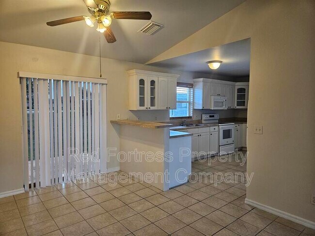 Photo - 1814 SW 42nd St