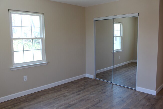 Photo - 2203 Buckingham Cir