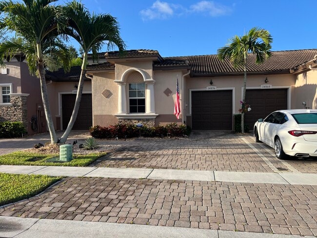 Building Photo - 14856 Barletta Way