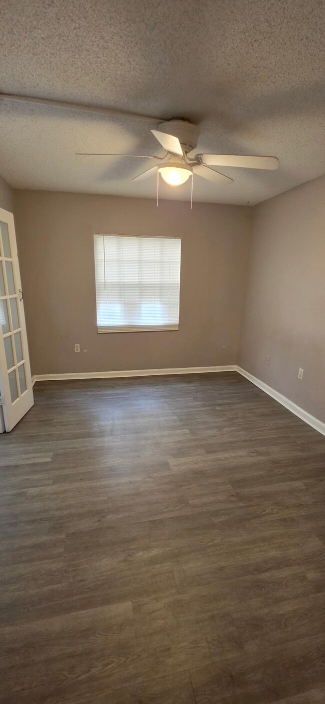 Photo - 551 Flemming Way Unit 205