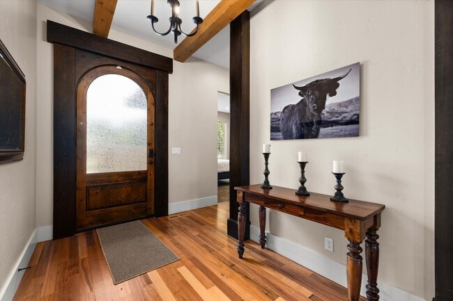 Photo - Luxury Furnished 4-Bedroom Home in Eagle's...