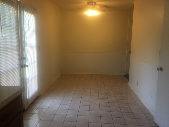 Photo - 3 bedroom 2 bath home in East Tulsa
