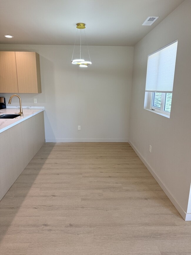 Photo - 1414 Silver Cir Unit 3