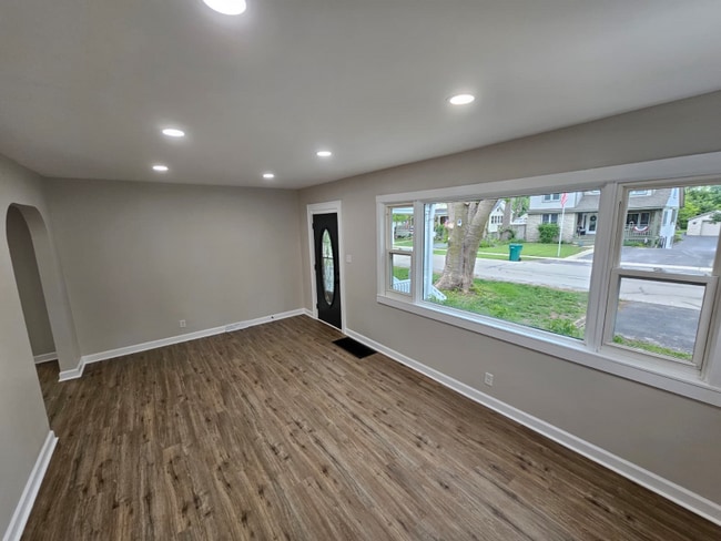 Photo - 15316 S Corbin St